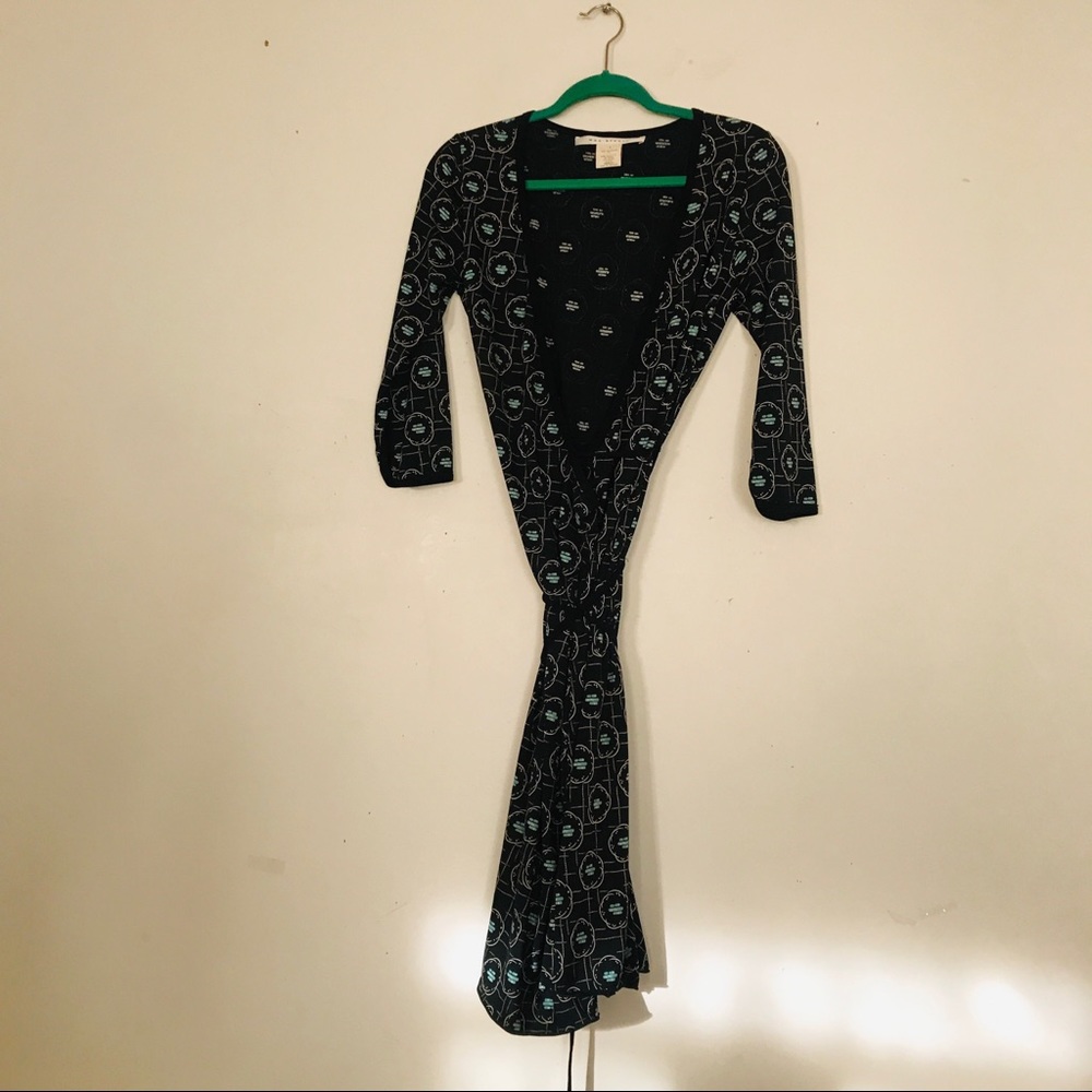 Max Studio Semi Wrap Dress - Picture 7 of 10